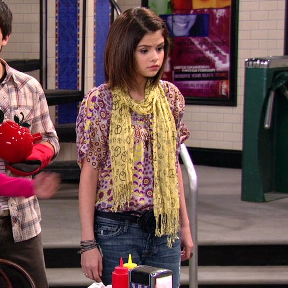 Silk Purple Pattern Blouse with Shoulder Cutouts ASO Alex Russo - Picture 8 of 8